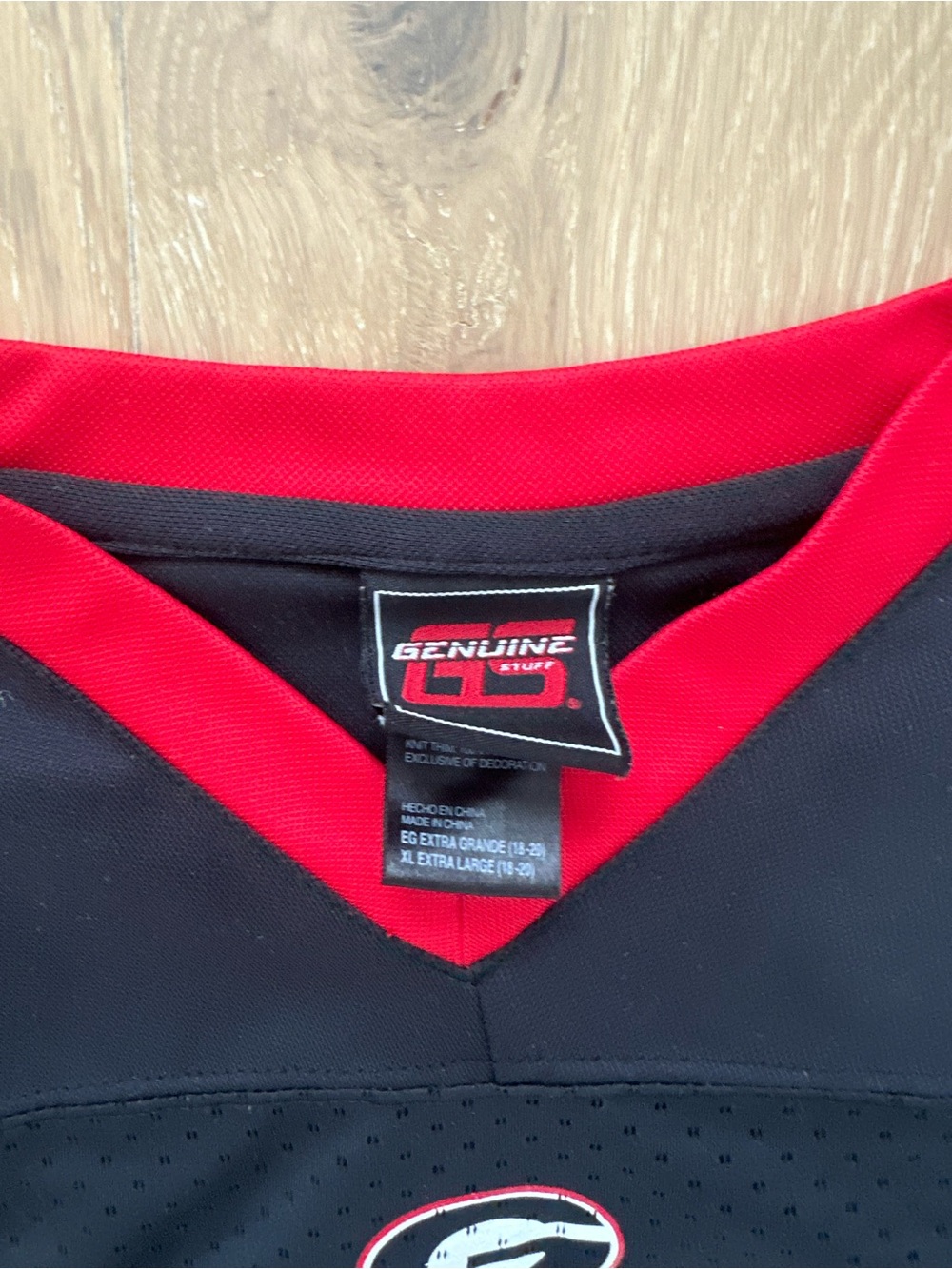 UGA Georgia Football Jersey 11 Kids Size XL Red and Black Athletic Game Day Fit - Picture 2 of 7
